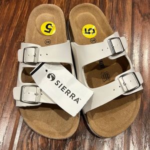 Sandals, size 5